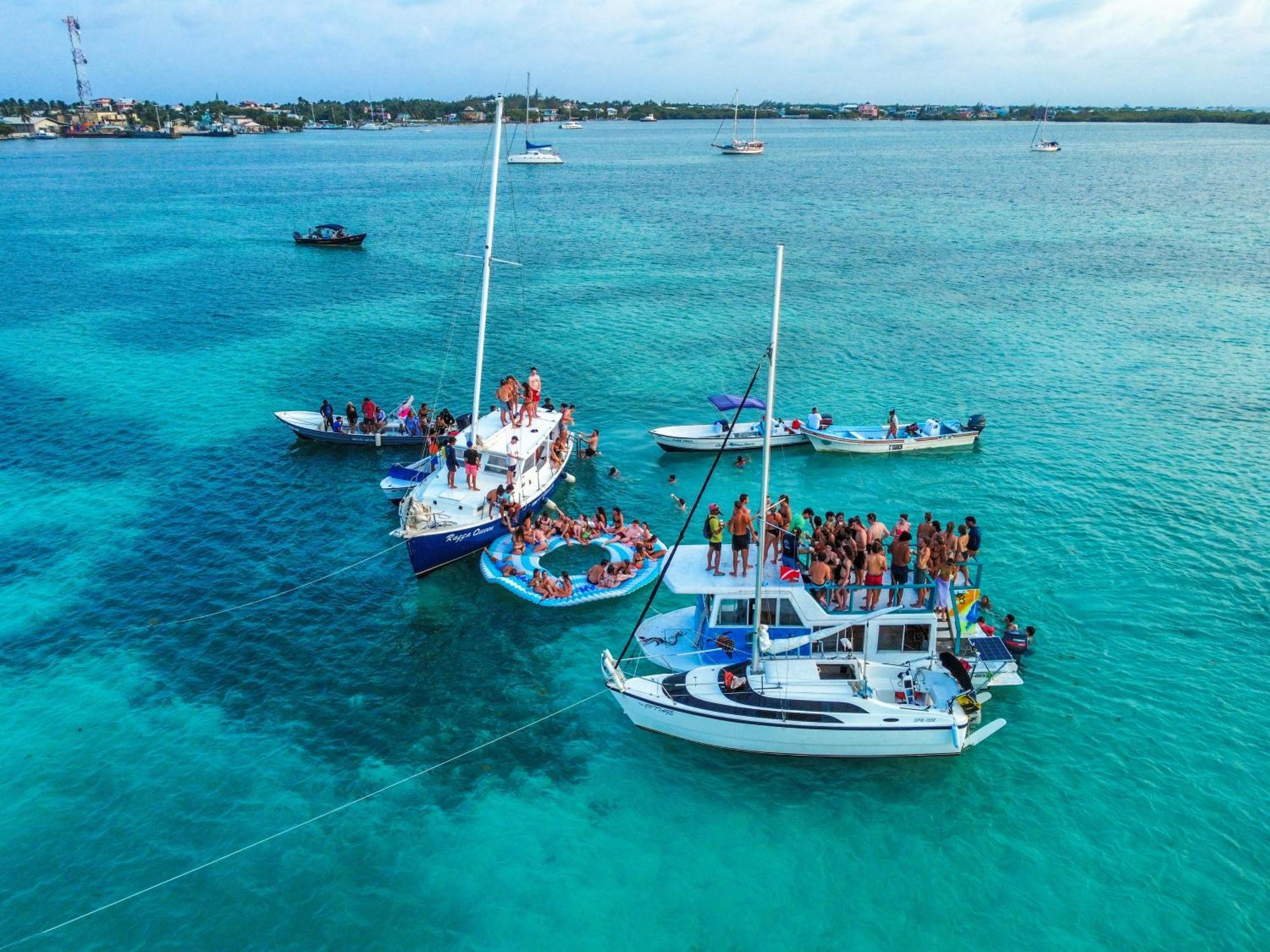 Hidden Treasure Vacation Home Blue Bay Cottage Caye Caulker Eksteriør billede